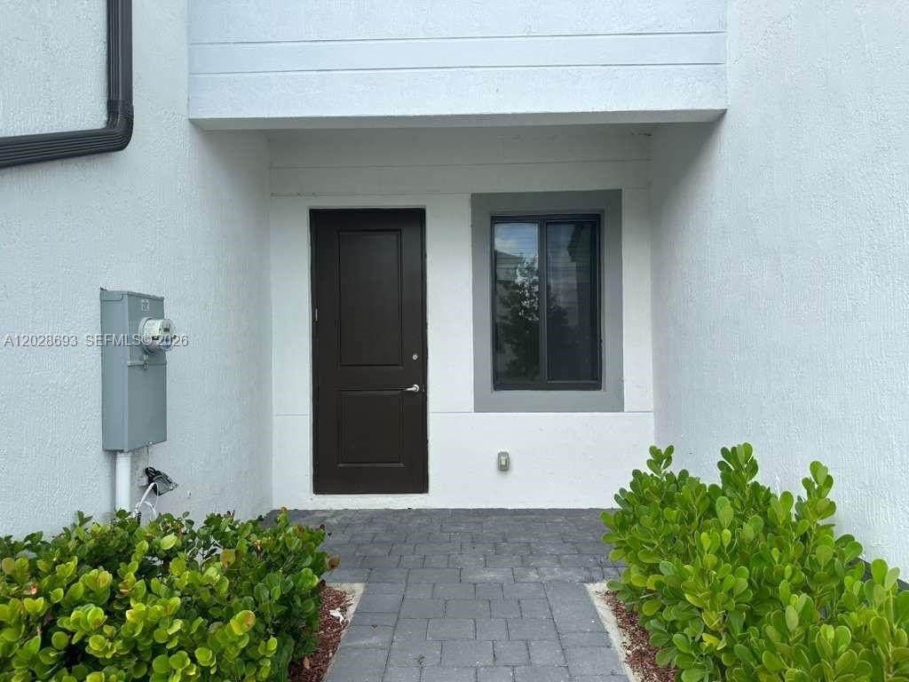 https://bt-photos.global.ssl.fastly.net/miami/orig_boomver_1_A12028693-2.jpg