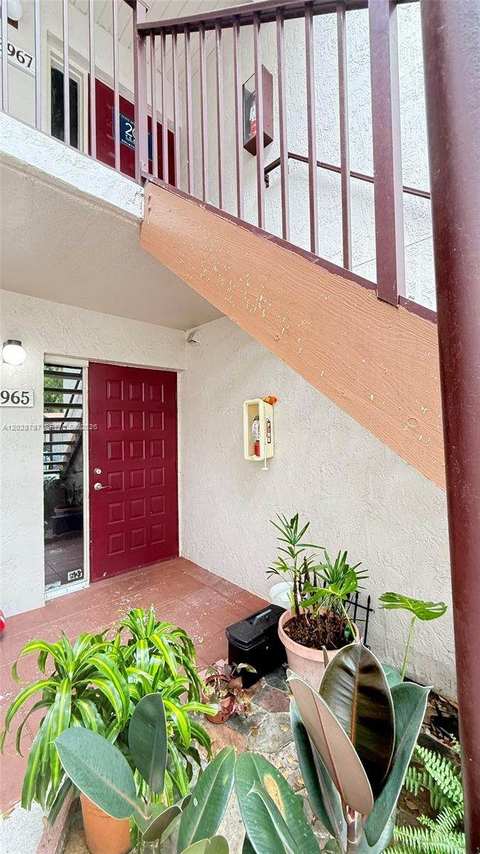 https://bt-photos.global.ssl.fastly.net/miami/1280_boomver_1_A12028787-2.jpg