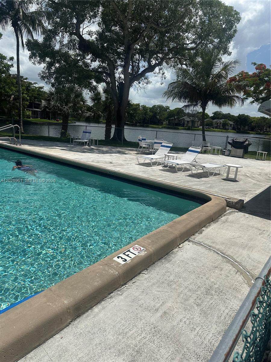 https://bt-photos.global.ssl.fastly.net/miami/orig_boomver_1_A12028961-2.jpg