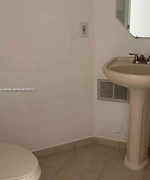 https://bt-photos.global.ssl.fastly.net/miami/orig_boomver_1_A12028988-2.jpg