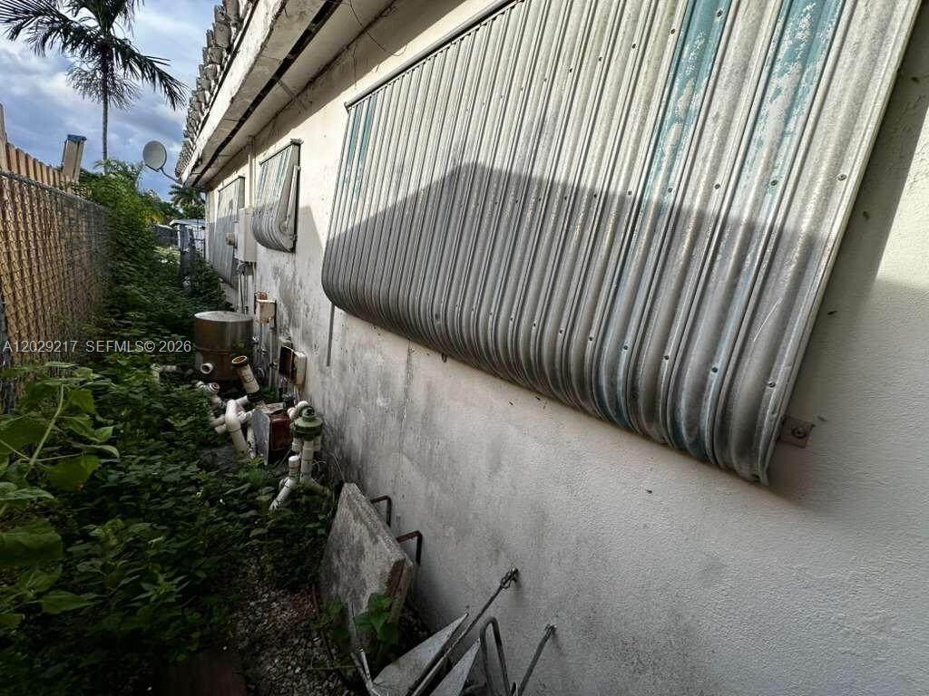 https://bt-photos.global.ssl.fastly.net/miami/orig_boomver_1_A12029217-2.jpg