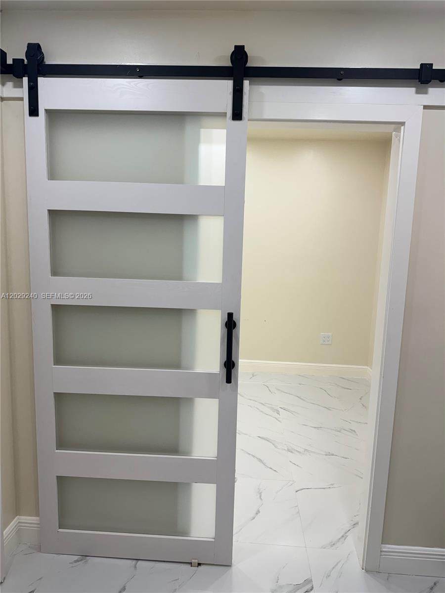 https://bt-photos.global.ssl.fastly.net/miami/1280_boomver_1_A12029240-2.jpg