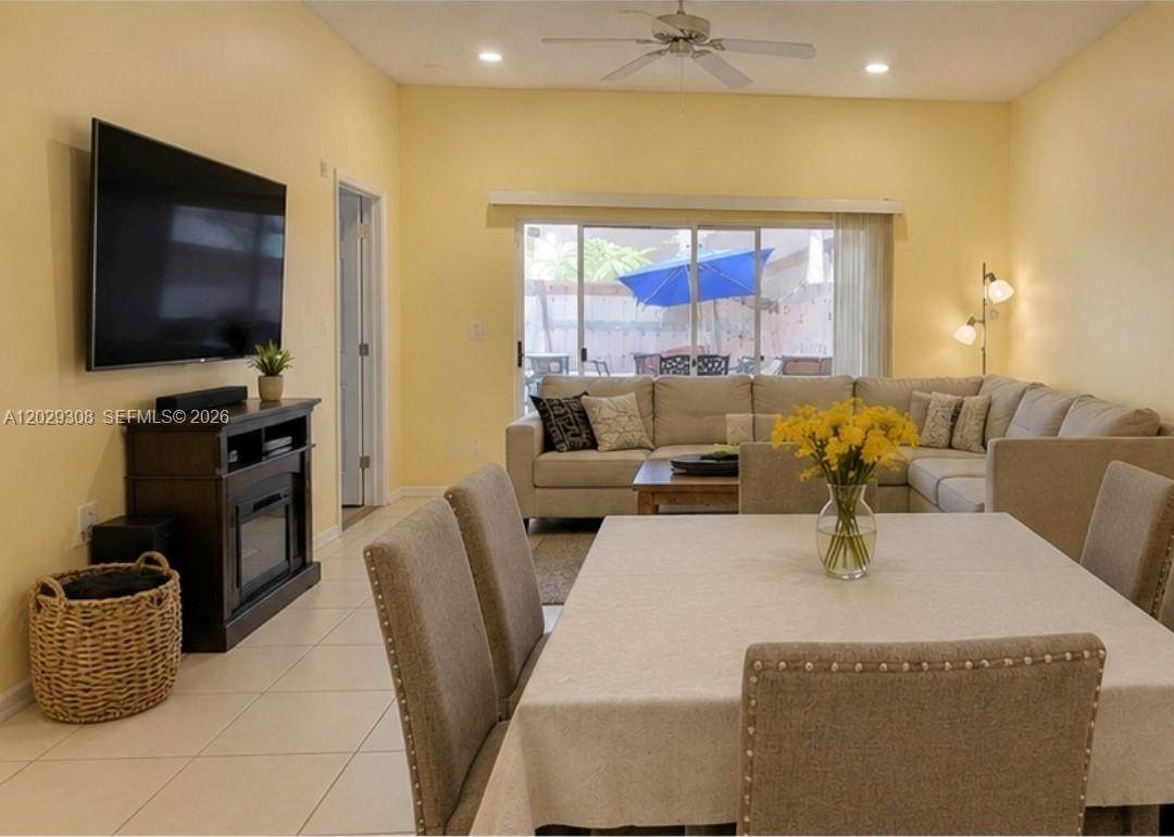 https://bt-photos.global.ssl.fastly.net/miami/orig_boomver_1_A12029308-2.jpg