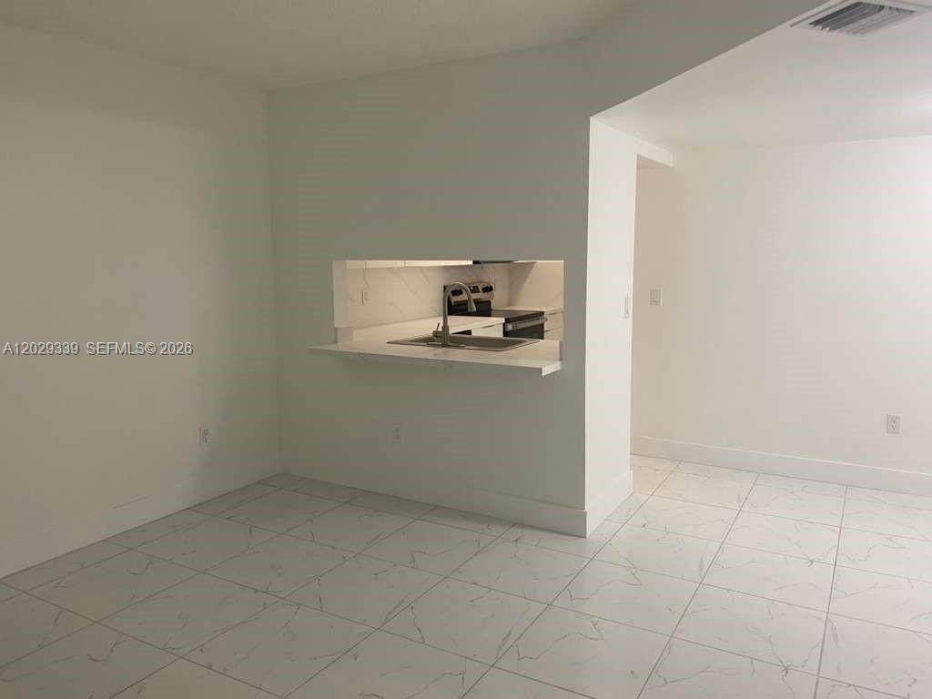 https://bt-photos.global.ssl.fastly.net/miami/orig_boomver_1_A12029339-2.jpg
