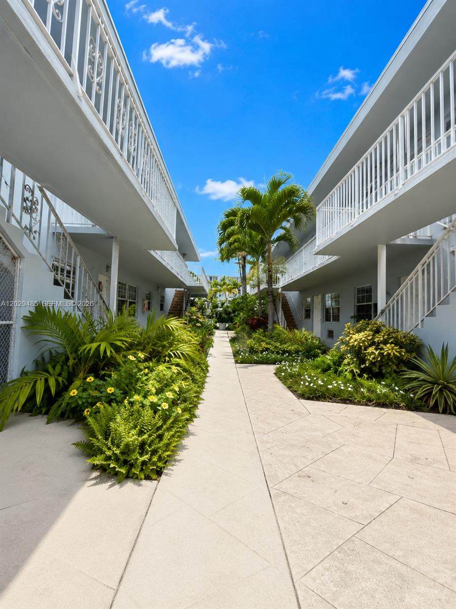 https://bt-photos.global.ssl.fastly.net/miami/orig_boomver_1_A12029485-2.jpg