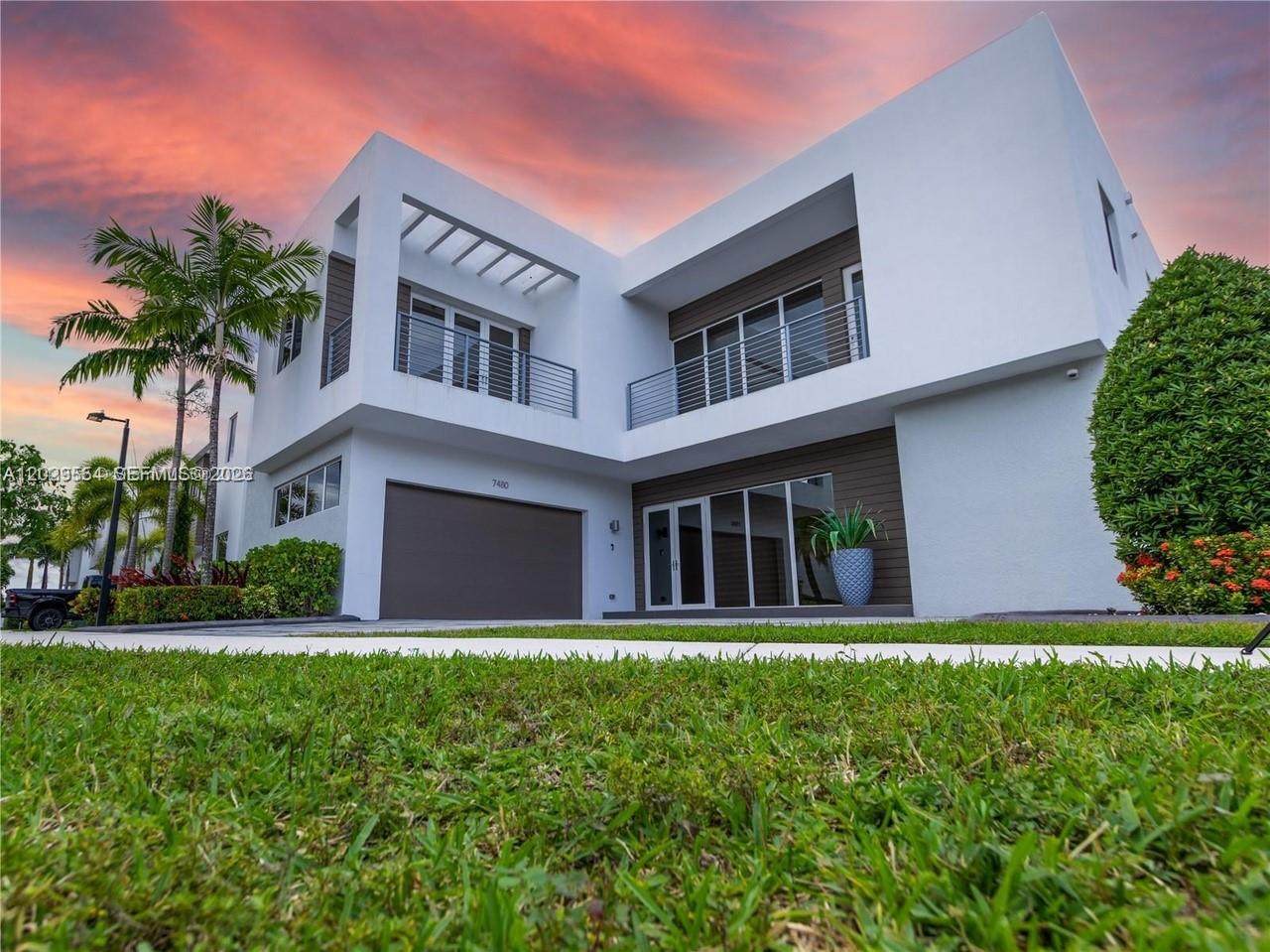 https://bt-photos.global.ssl.fastly.net/miami/orig_boomver_1_A12029554-2.jpg
