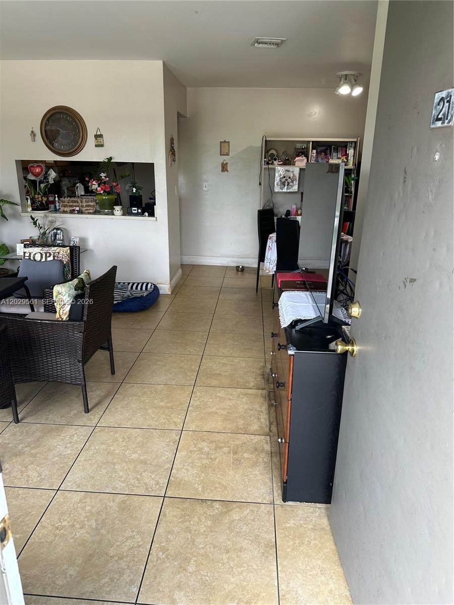 https://bt-photos.global.ssl.fastly.net/miami/orig_boomver_1_A12029561-2.jpg