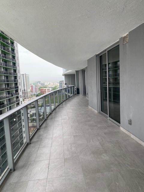 https://bt-photos.global.ssl.fastly.net/miami/orig_boomver_1_A12029585-2.jpg