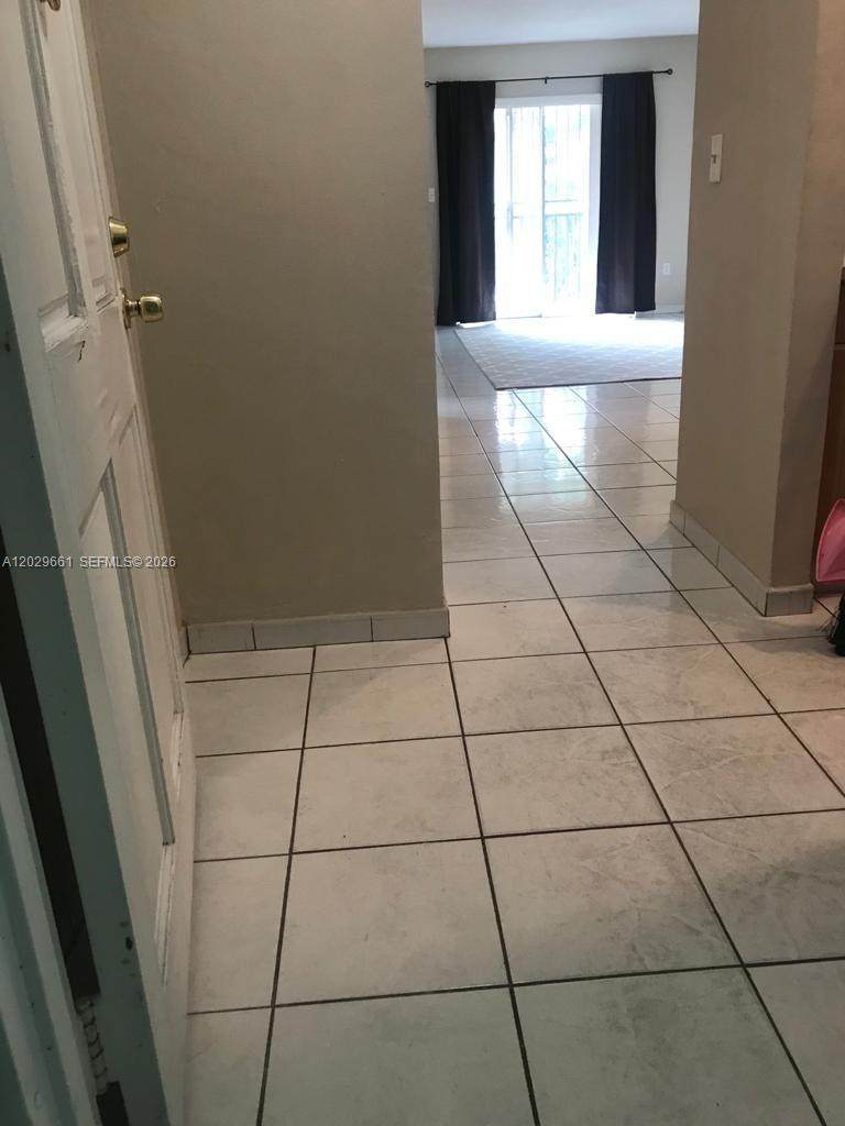 https://bt-photos.global.ssl.fastly.net/miami/orig_boomver_1_A12029661-2.jpg