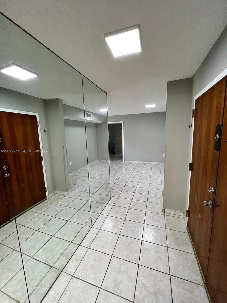 https://bt-photos.global.ssl.fastly.net/miami/orig_boomver_1_A12029711-2.jpg