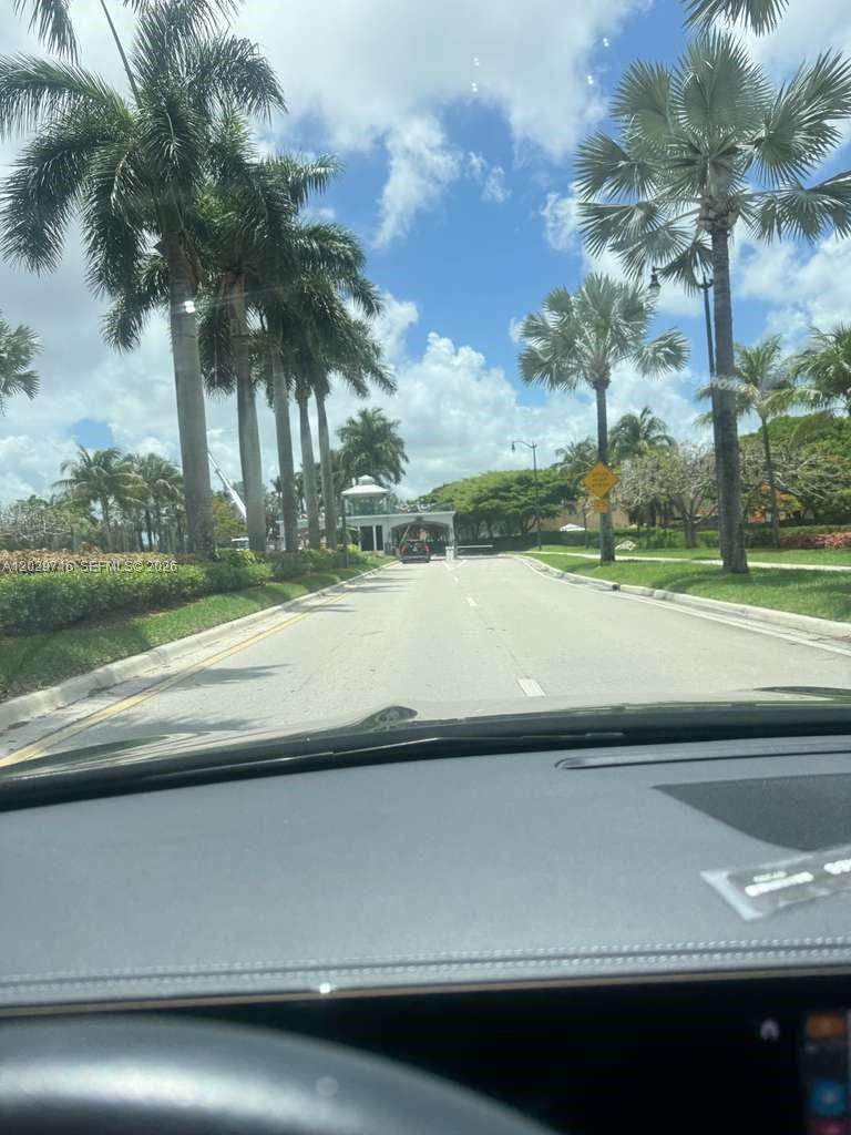 https://bt-photos.global.ssl.fastly.net/miami/orig_boomver_1_A12029716-2.jpg