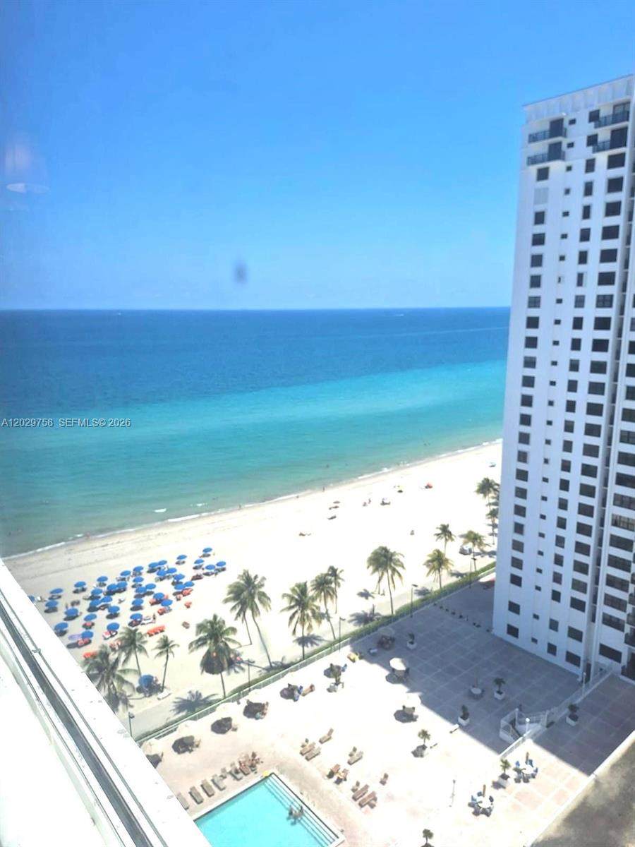 https://bt-photos.global.ssl.fastly.net/miami/orig_boomver_1_A12029758-2.jpg