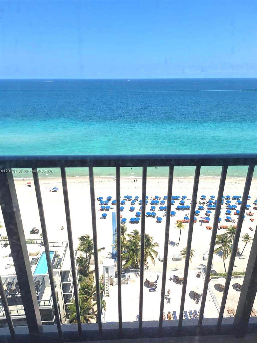 https://bt-photos.global.ssl.fastly.net/miami/orig_boomver_1_A12029758-2.jpg