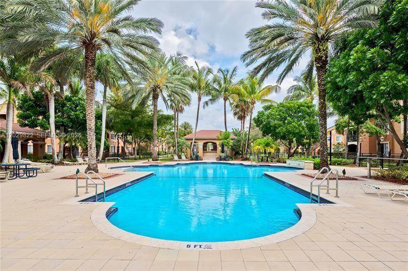 https://bt-photos.global.ssl.fastly.net/miami/orig_boomver_1_A12029822-2.jpg