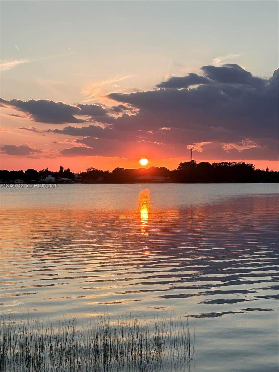 https://bt-photos.global.ssl.fastly.net/miami/1280_boomver_1_A12030112-2.jpg