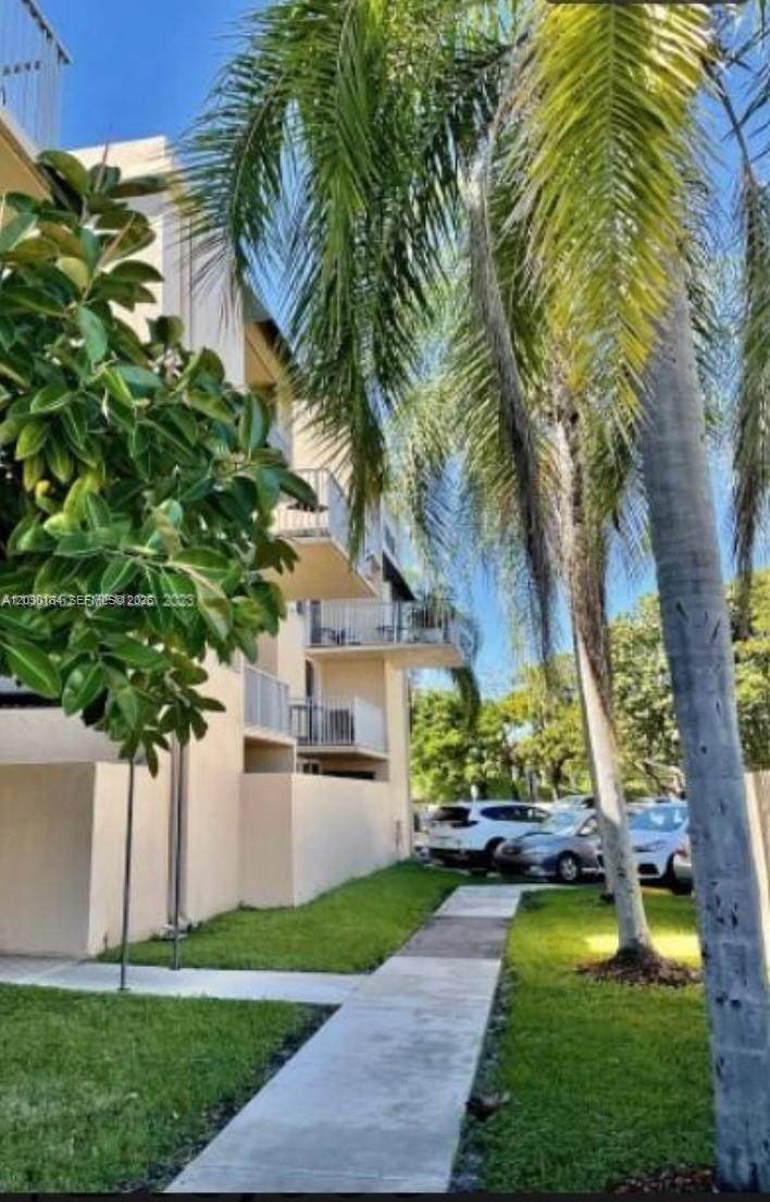 https://bt-photos.global.ssl.fastly.net/miami/orig_boomver_1_A12030164-2.jpg