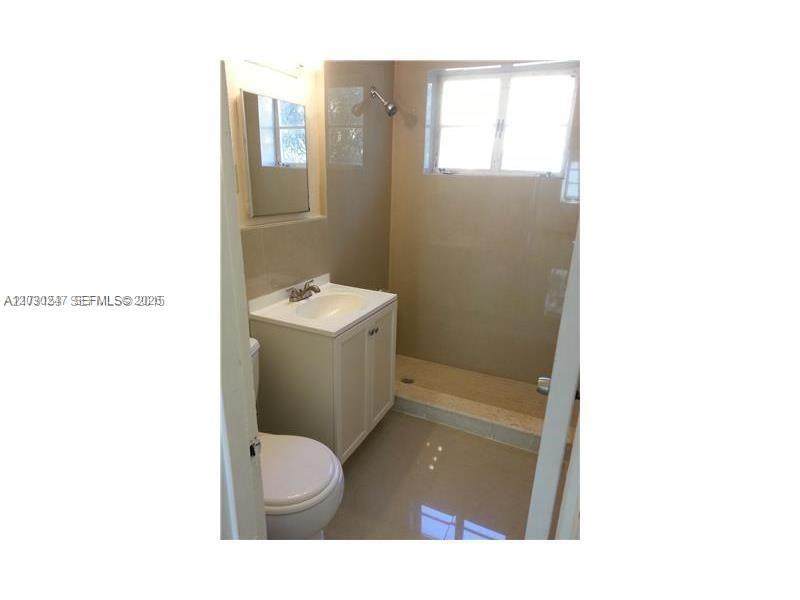 https://bt-photos.global.ssl.fastly.net/miami/orig_boomver_1_A12030247-2.jpg