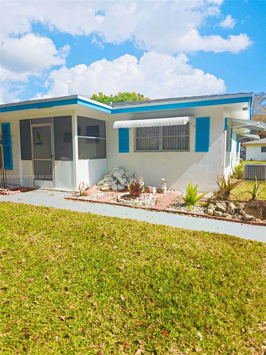 1140 85th Ave - Photo 1