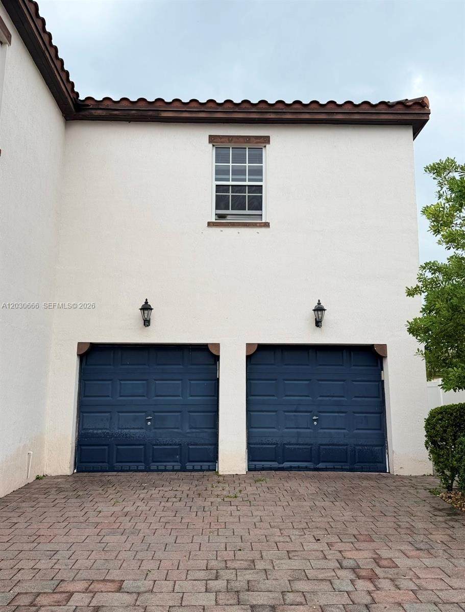 9273 172nd Ave - Photo 1
