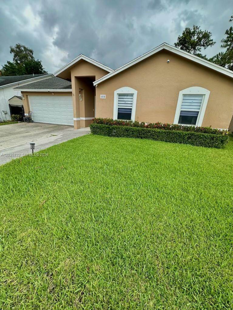 1010 Salmon Isle - Photo 1