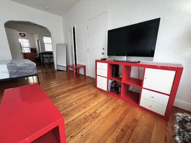 https://bt-photos.global.ssl.fastly.net/miami/orig_boomver_1_A12030791-3.jpg