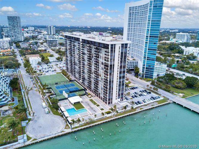 https://bt-photos.global.ssl.fastly.net/miami/1280_boomver_1_A12030799-2.jpg