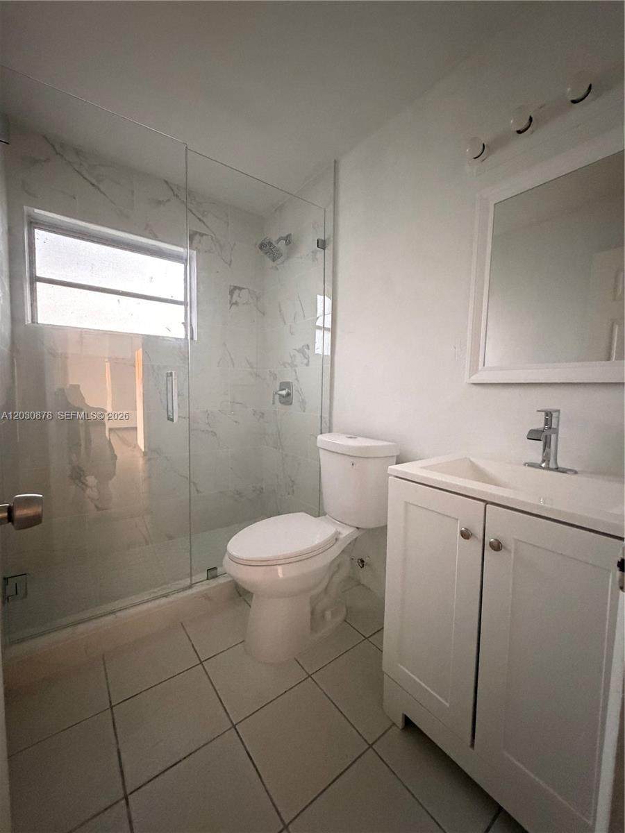 https://bt-photos.global.ssl.fastly.net/miami/orig_boomver_1_A12030878-2.jpg