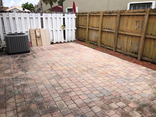 https://bt-photos.global.ssl.fastly.net/miami/orig_boomver_1_A12031045-2.jpg