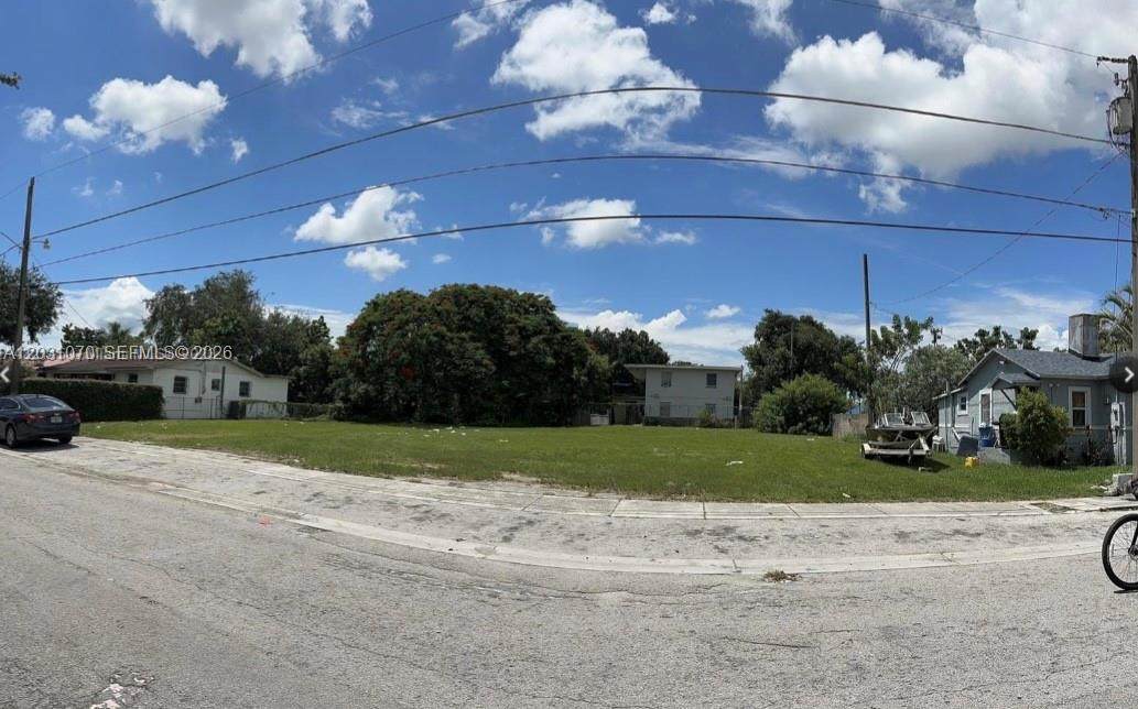 https://bt-photos.global.ssl.fastly.net/miami/orig_boomver_1_A12031070-2.jpg