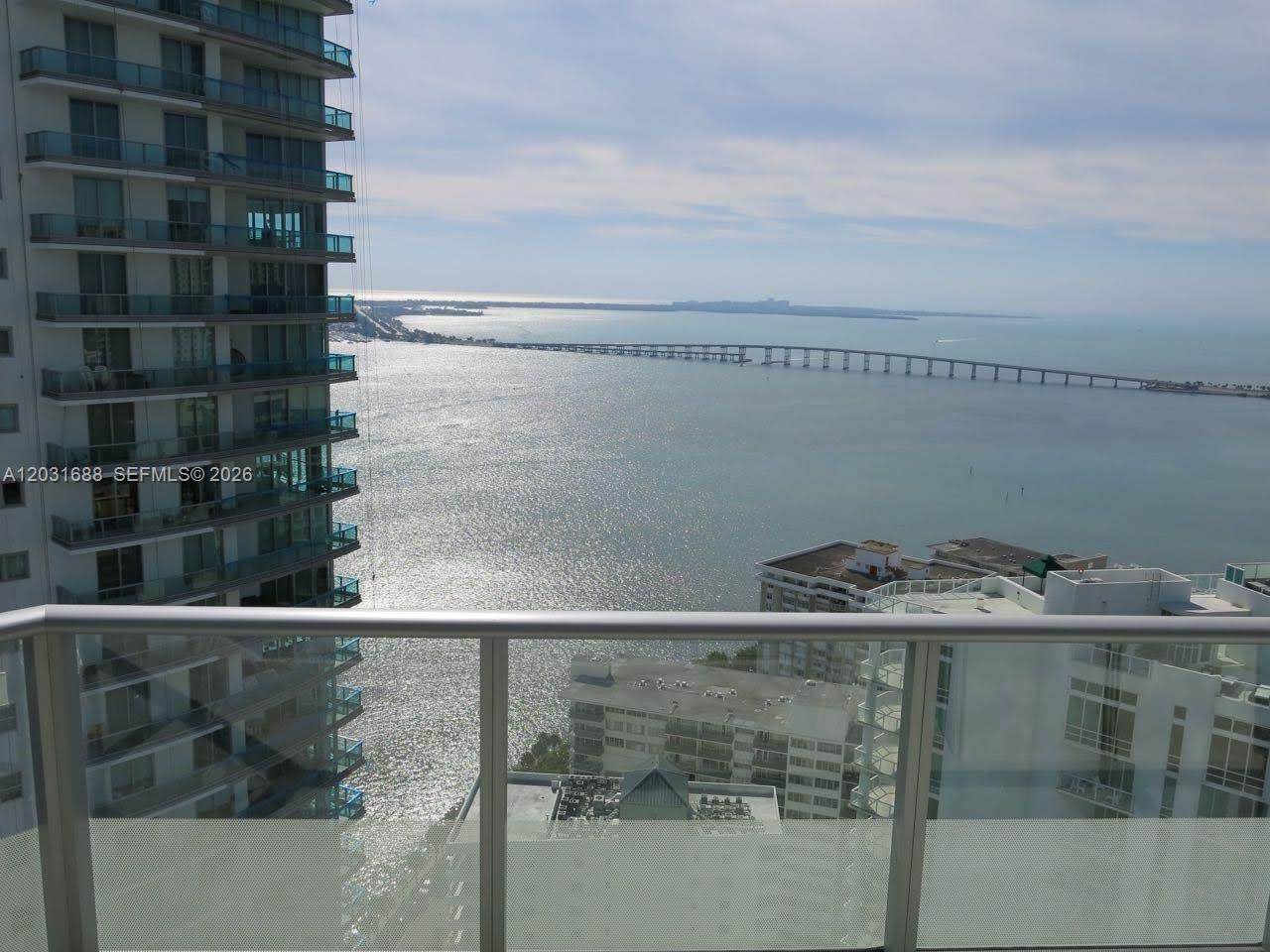 https://bt-photos.global.ssl.fastly.net/miami/orig_boomver_1_A12031688-2.jpg
