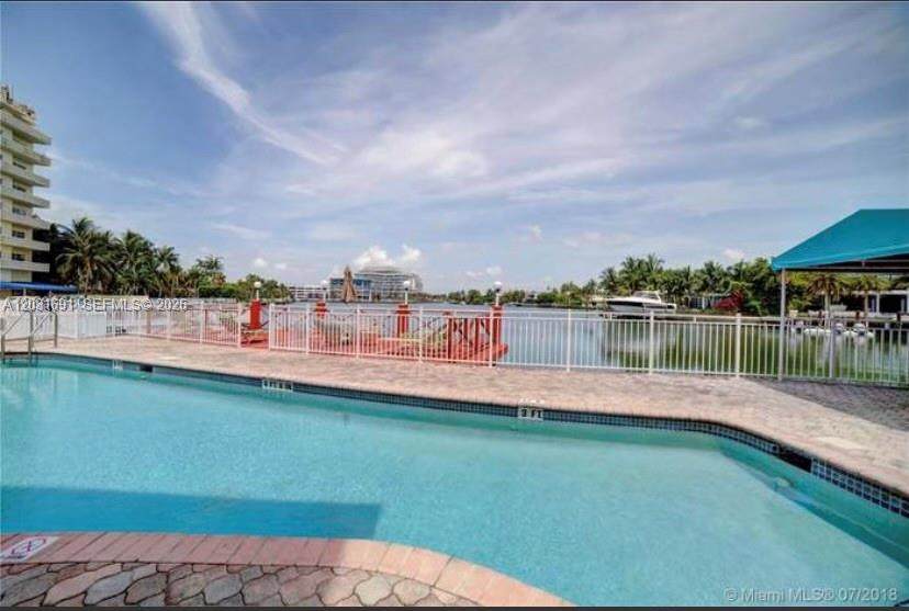 https://bt-photos.global.ssl.fastly.net/miami/orig_boomver_1_A12031691-2.jpg