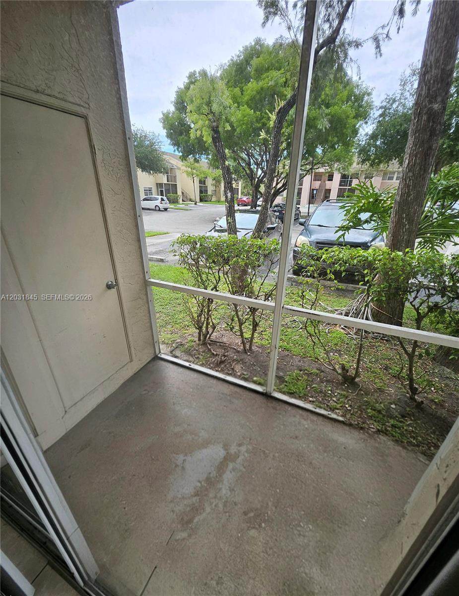 https://bt-photos.global.ssl.fastly.net/miami/orig_boomver_1_A12031845-2.jpg