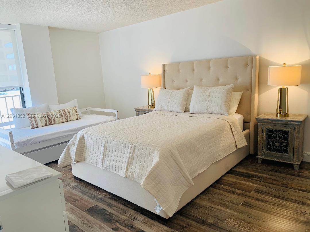 2625 Collins Ave - Photo 1