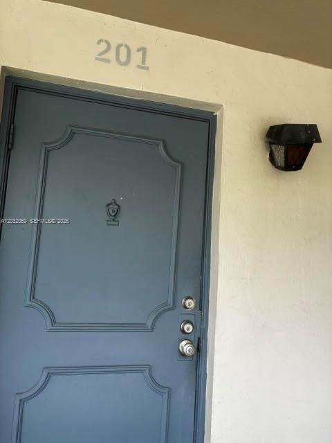 7831 Colony Cir N - Photo 1