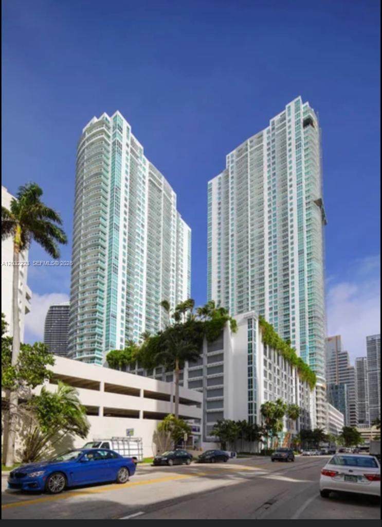 950 Brickell Bay Dr - Photo 1