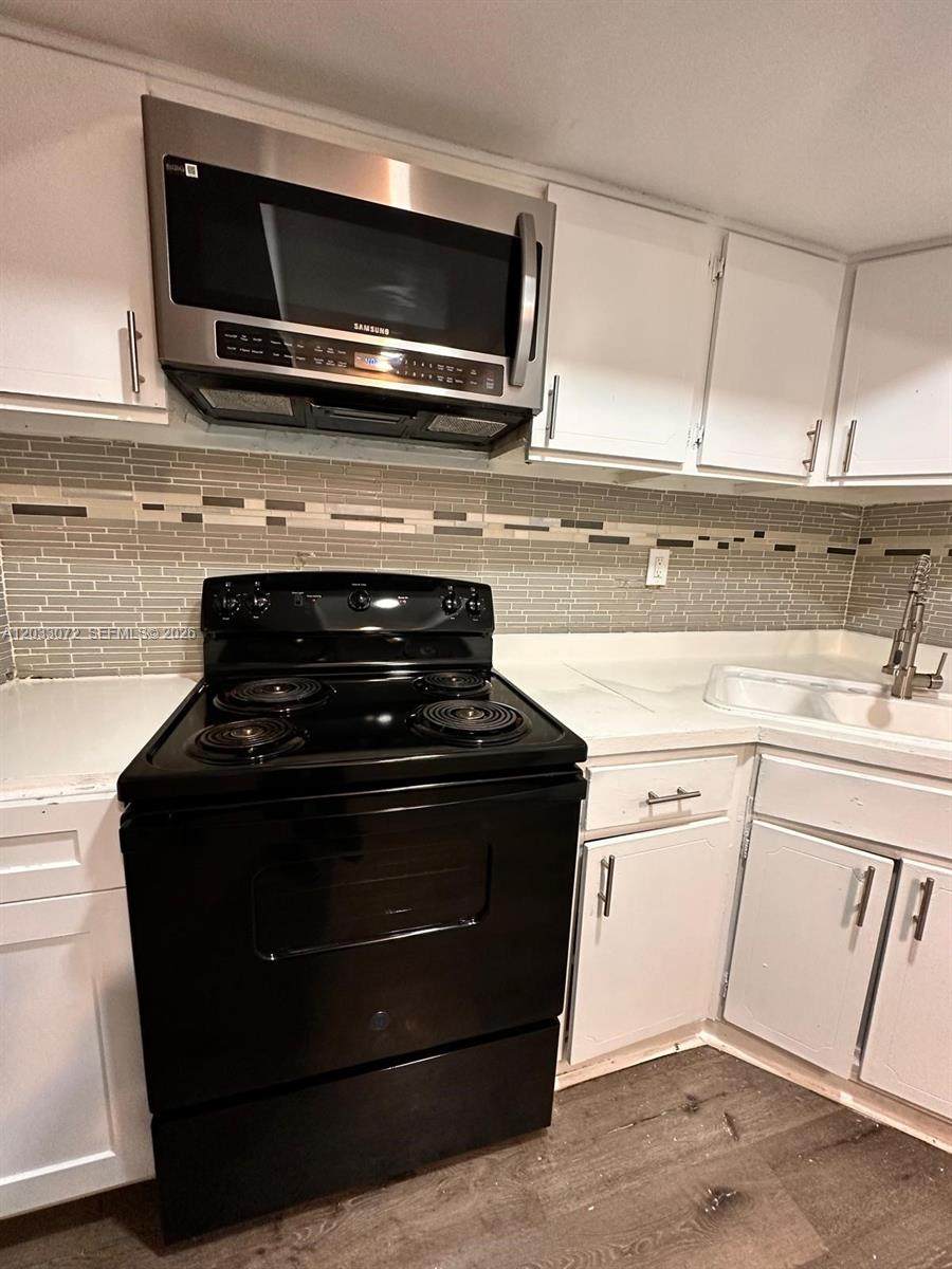 5540 38th Ct - Photo 1