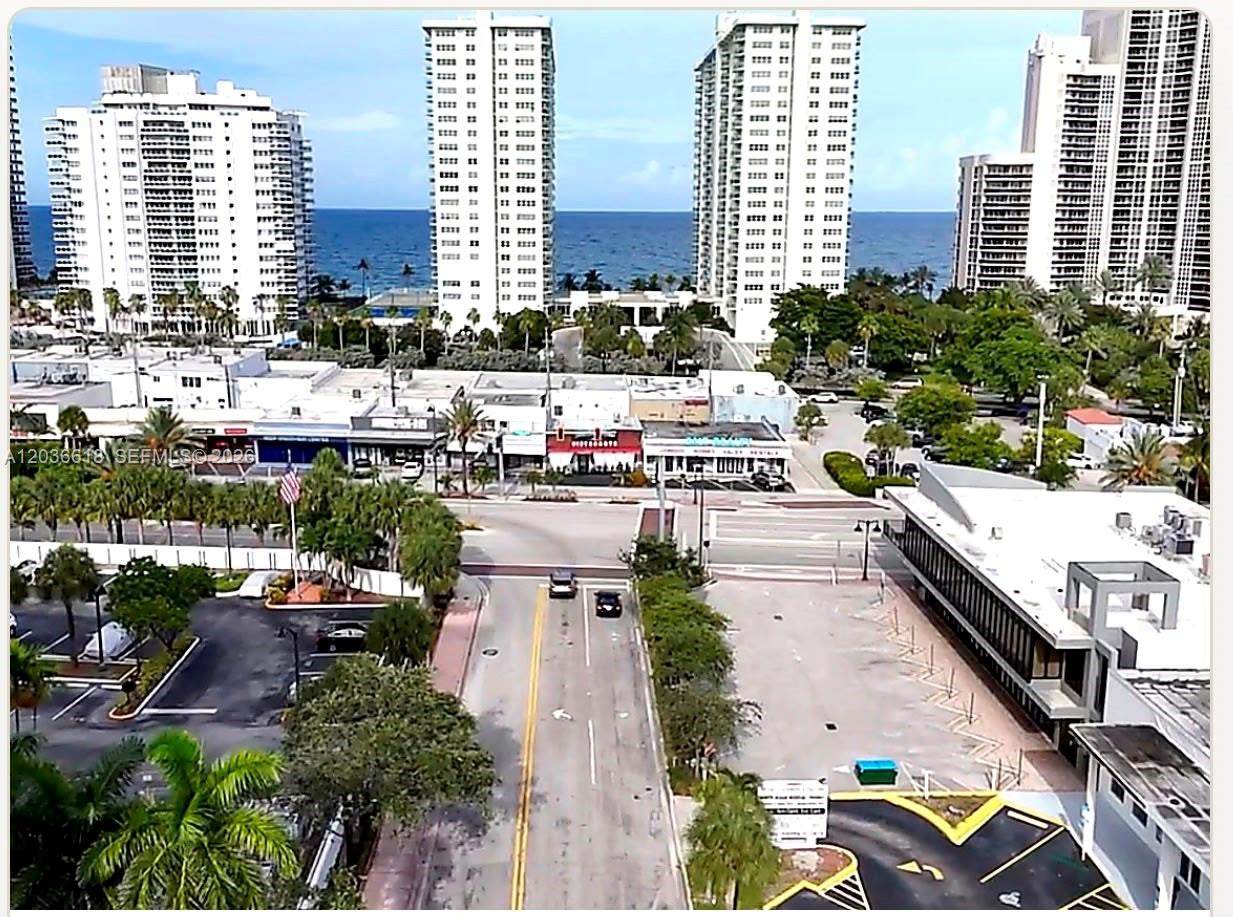 3354 Ocean Blvd - Photo 1
