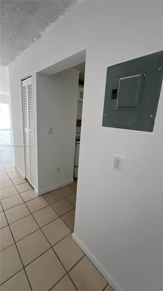https://bt-photos.global.ssl.fastly.net/miami/orig_boomver_1_A12038162-2.jpg