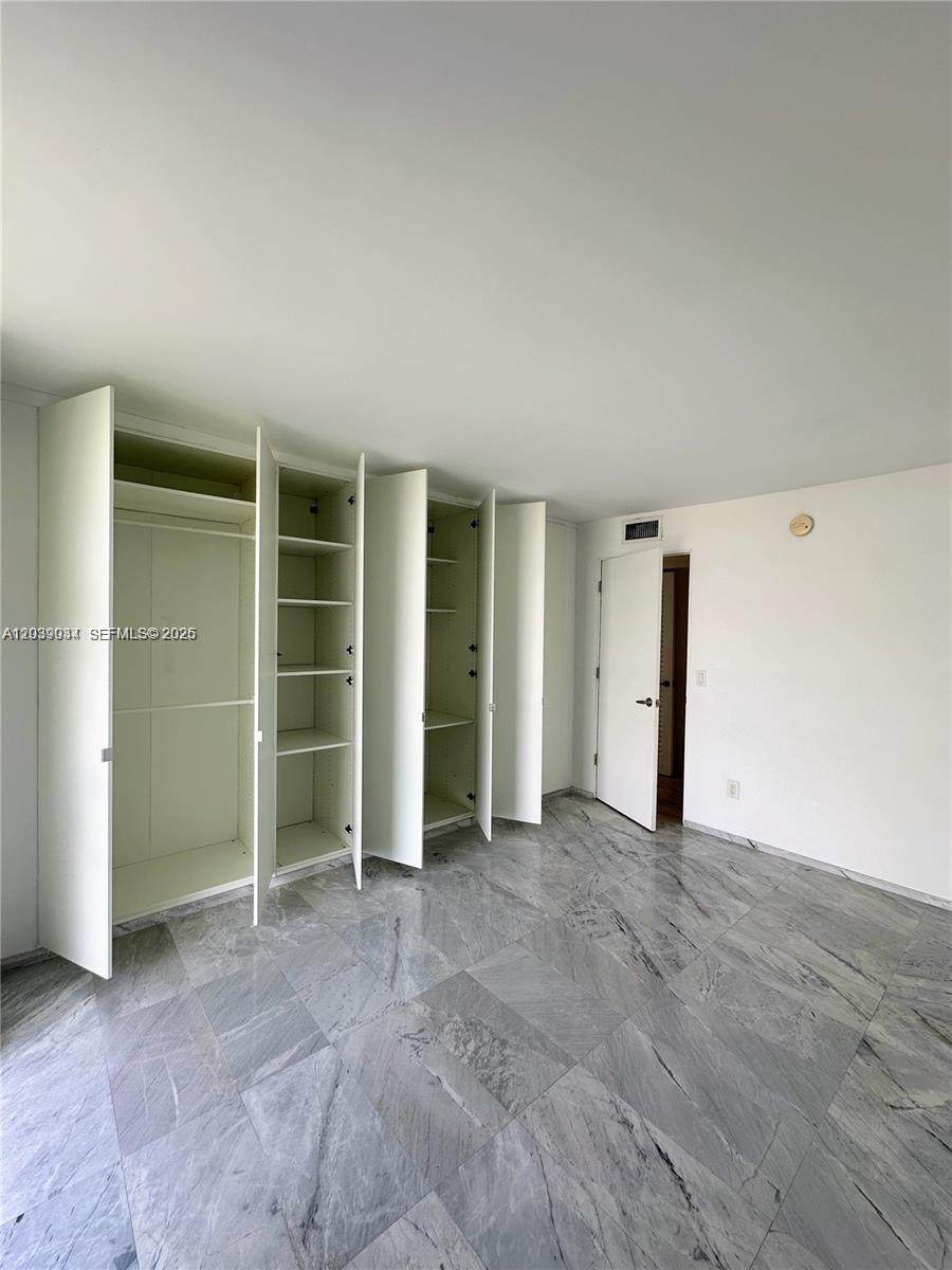 https://bt-photos.global.ssl.fastly.net/miami/1280_boomver_1_A12039034-2.jpg