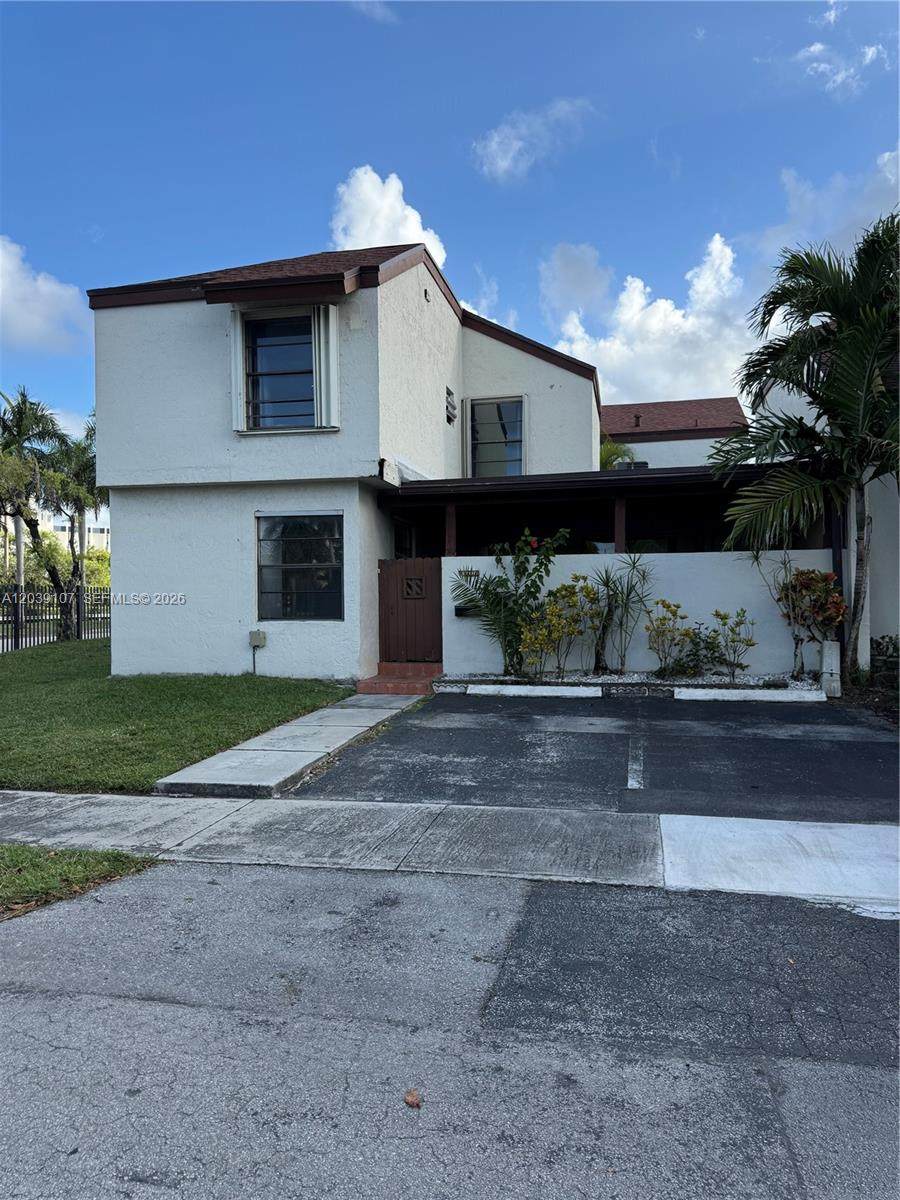 9700 6th Ln - Photo 1