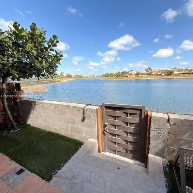 https://bt-photos.global.ssl.fastly.net/miami/orig_boomver_1_A12039266-2.jpg