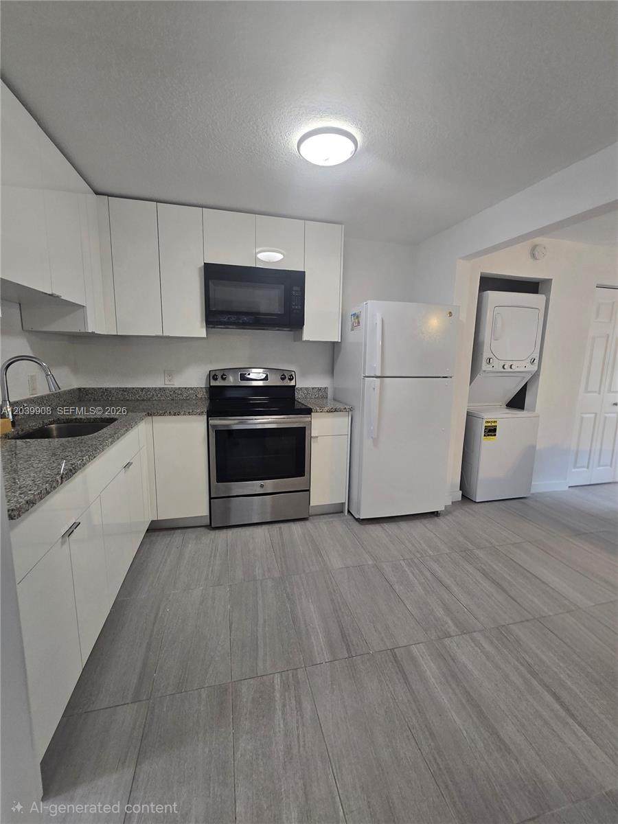 237 13th St - Photo 1