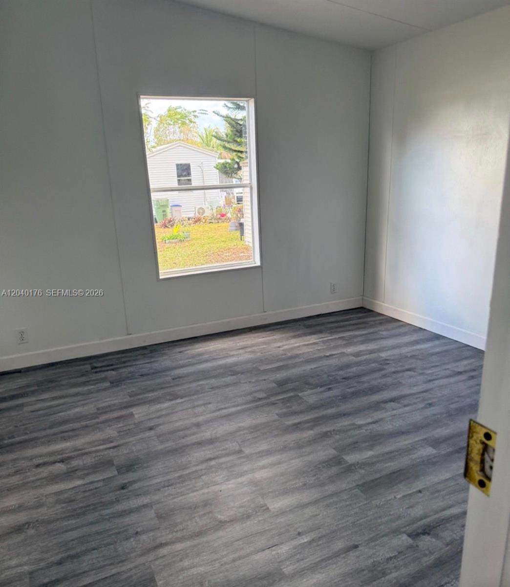 https://bt-photos.global.ssl.fastly.net/miami/orig_boomver_1_A12040176-2.jpg