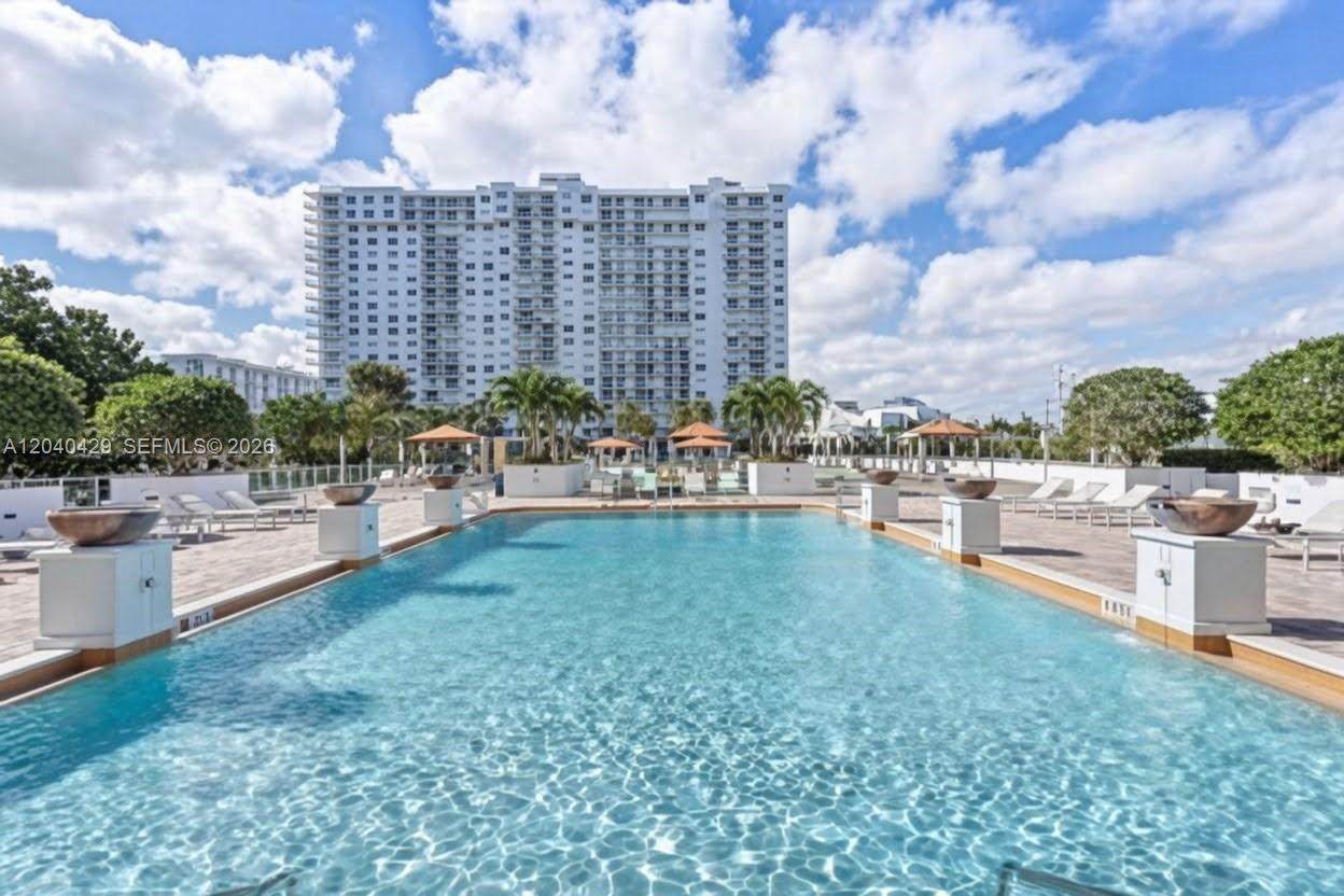 https://bt-photos.global.ssl.fastly.net/miami/orig_boomver_1_A12040429-2.jpg