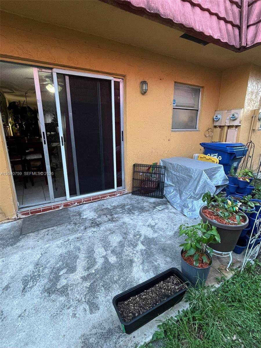 https://bt-photos.global.ssl.fastly.net/miami/orig_boomver_1_A12040759-2.jpg
