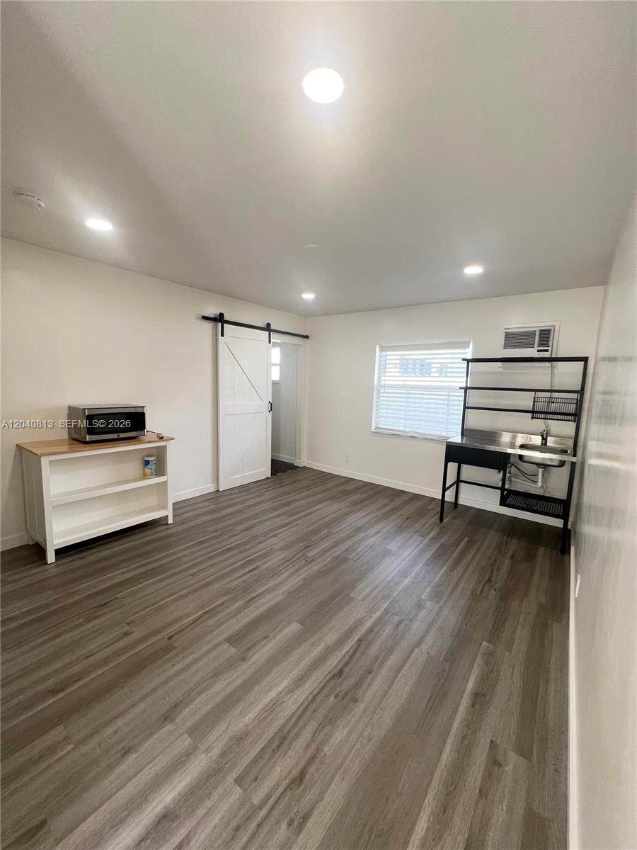 1015 4th Ave - Photo 1