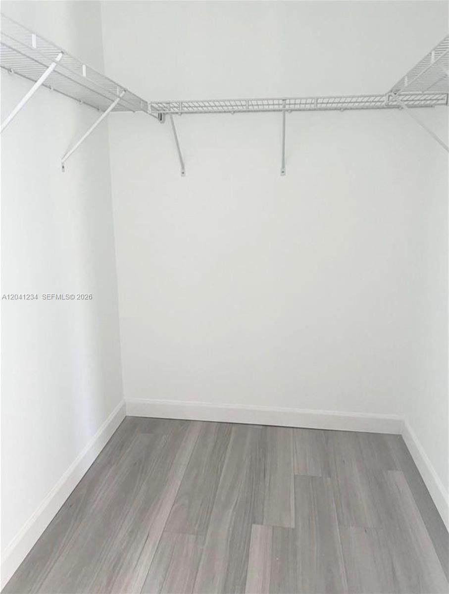 https://bt-photos.global.ssl.fastly.net/miami/1280_boomver_1_A12041234-2.jpg