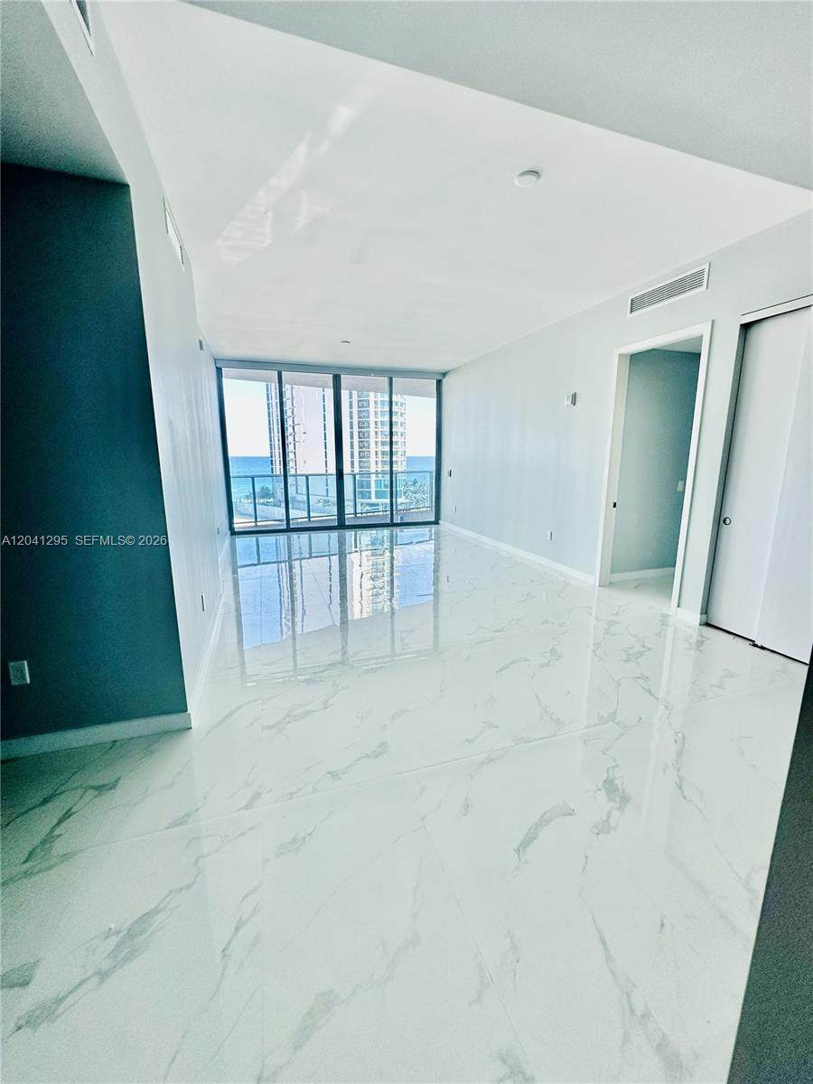 https://bt-photos.global.ssl.fastly.net/miami/1280_boomver_1_A12041295-2.jpg