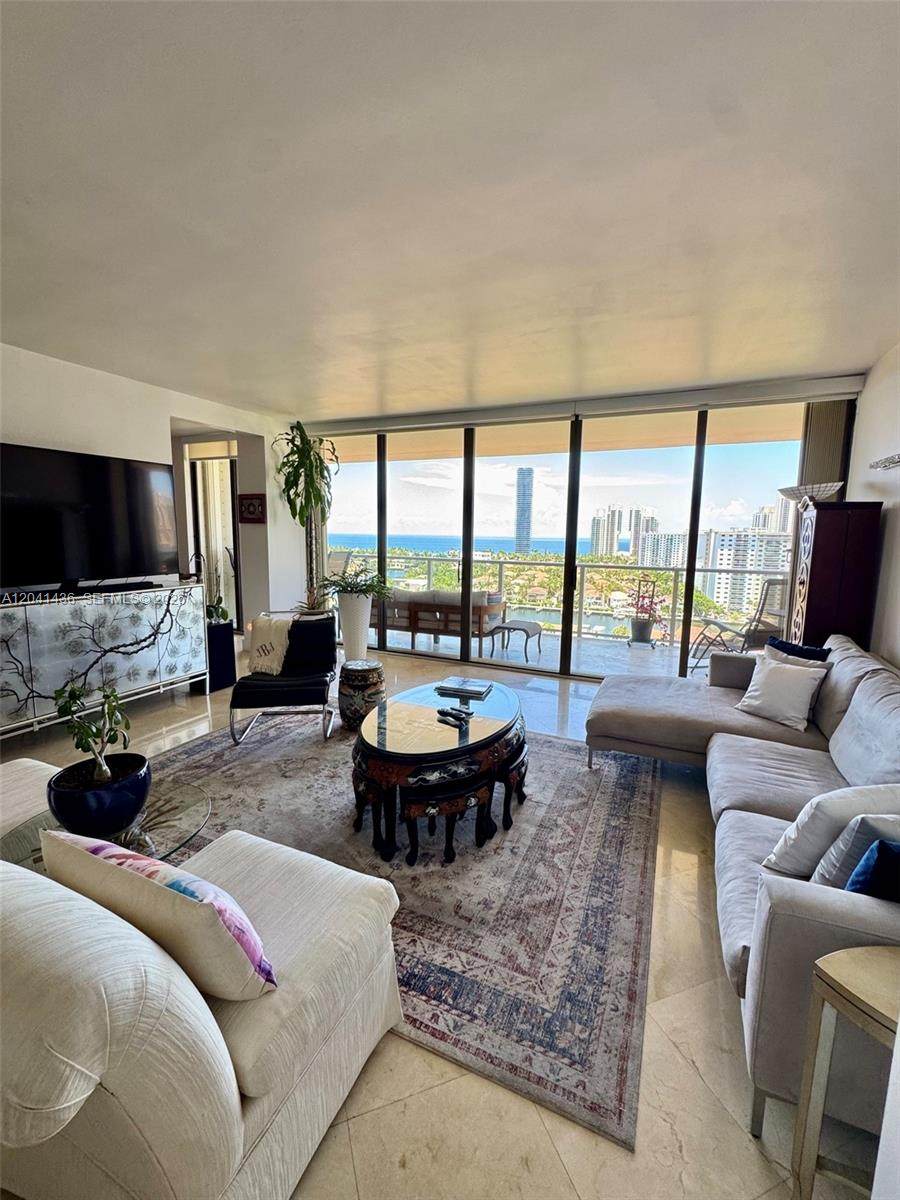 19500 Turnberry Way - Photo 1