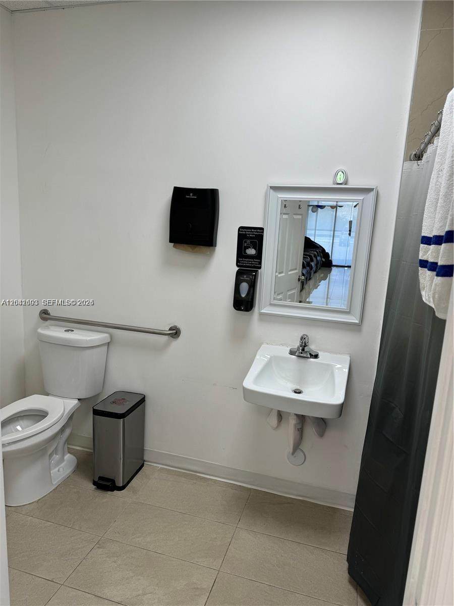 https://bt-photos.global.ssl.fastly.net/miami/orig_boomver_1_A12041603-2.jpg
